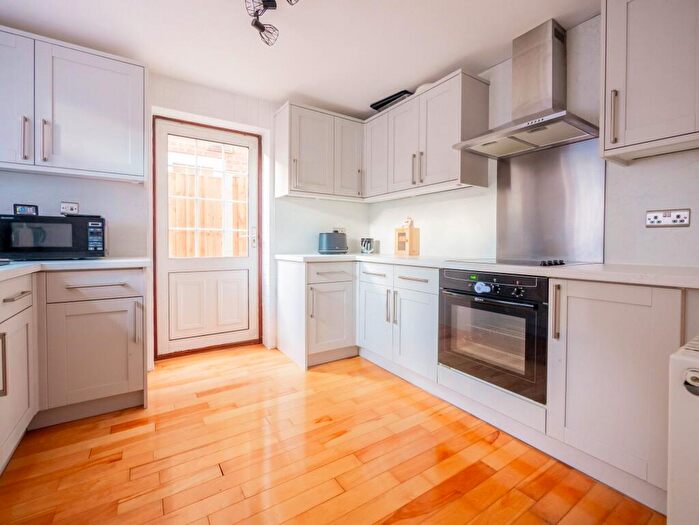 4 Bedroom Detached House For Sale In Glebelands, Benfleet, SS7