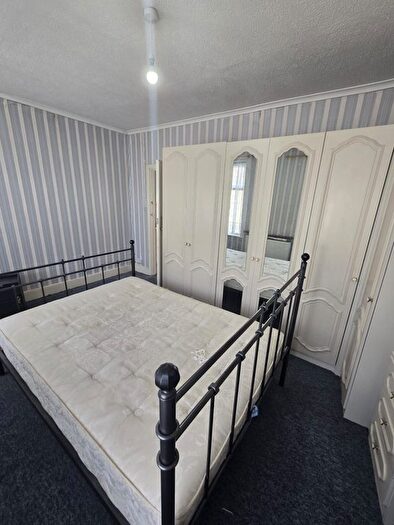 3 Bedroom Terraced House To Rent In St. Awdrys Road, Barking, IG11