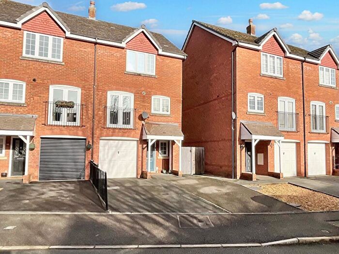 3 Bedroom Semi-Detached House For Sale In Williamson Drive, Nantwich, CW5
