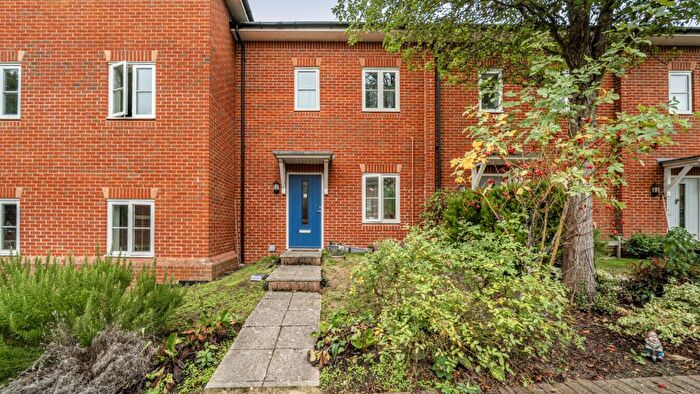 1 Bedroom Flat For Sale In Old Union Way, Thame, OX9