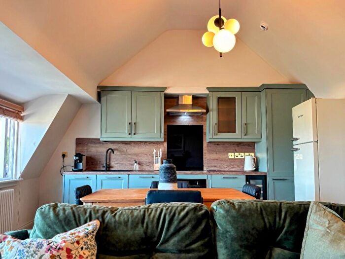 2 Bedroom Apartment To Rent In Richmond Terrace, Bristol, BS8