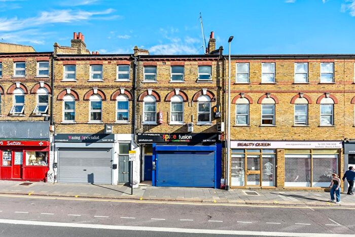1 Bedroom Flat To Rent In Wandsworth Road, Clapham, SW8
