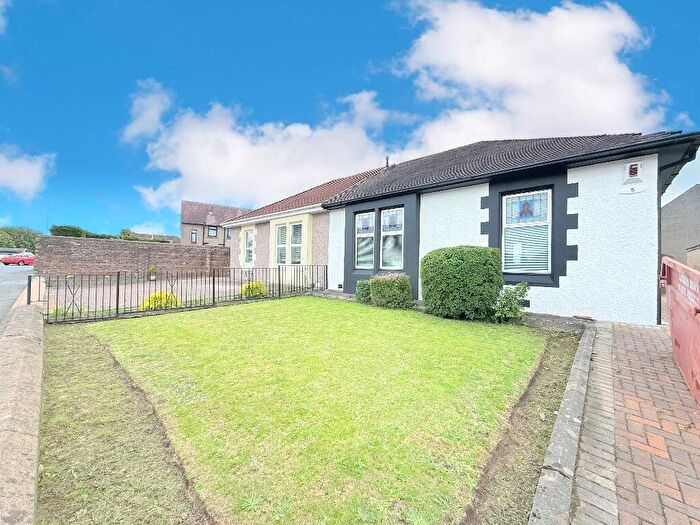 2 Bedroom Semi-Detached Bungalow For Sale In Muirhead Road, Larbert, FK5