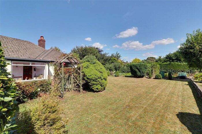 4 Bedroom Bungalow For Sale In Burrington, Umberleigh, Devon, EX37