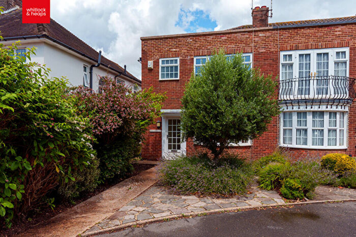 3 Bedroom End Of Terrace House For Sale In New Church Road, Hove, BN3