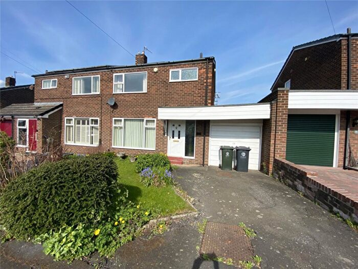 3 Bedroom Detached House For Sale In Hall Farm Close, Stocksfield, Northumberland, NE43