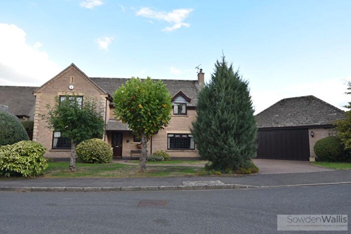 4 Bedroom Detached House For Sale In The Charters, Uffington, Stamford, PE9