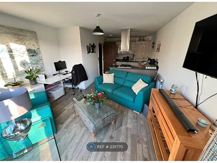 1 Bedroom Flat To Rent In Watson, Chelmsford, CM1