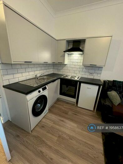 1 Bedroom Flat To Rent In Niddrie Road, Glasgow, G42