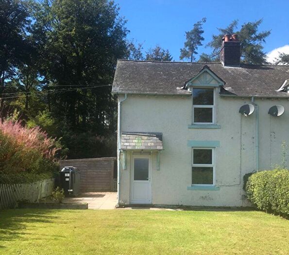 2 Bedroom Semi-Detached House To Rent In Pen Y Bryn, Llangollen, LL20