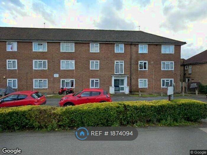 2 Bedroom Flat To Rent In Pinner Road, Northwood Hills, HA6