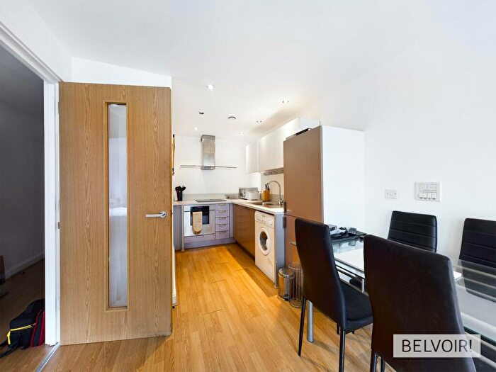 1 Bedroom Flat To Rent In Southside, St John's Walk, Birmingham, B5