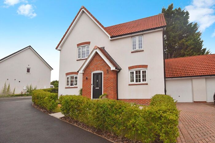 4 Bedroom Detached House For Sale In Orchard Close, Puriton, TA7