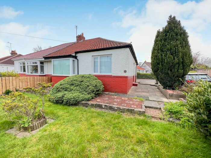 2 Bedroom Bungalow For Sale In Main Road, Kenton Bank Foot, Newcastle Upon Tyne, NE13