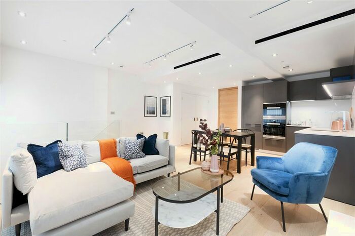 2 Bedroom Maisonette To Rent In Greycoat Street, Westminster, London, SW1P