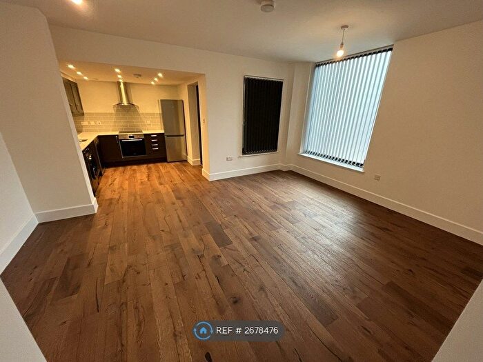 1 Bedroom Flat To Rent In Green Lane, London, SW16