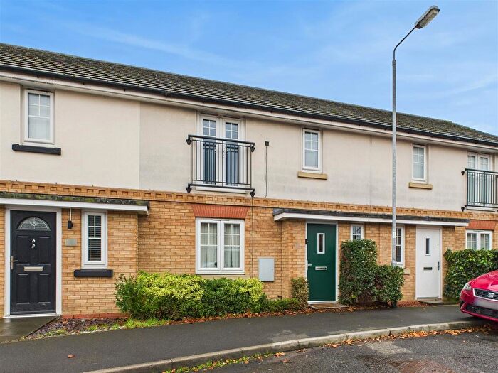 2 Bedroom Terraced House For Sale In Husthwaite Road, Brough, HU15