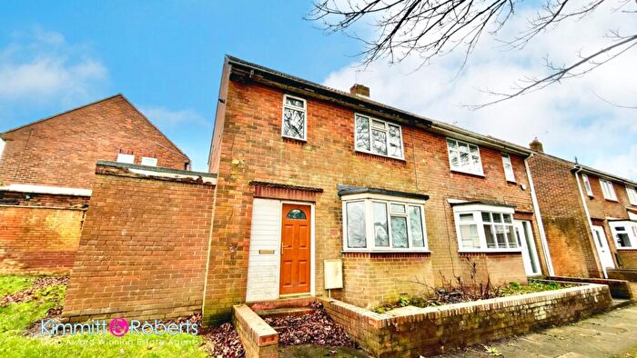 2 Bedroom Semi Detached House For Sale In High Street, Easington Lane, Houghton Le Spring, Tyne And Wear, DH5