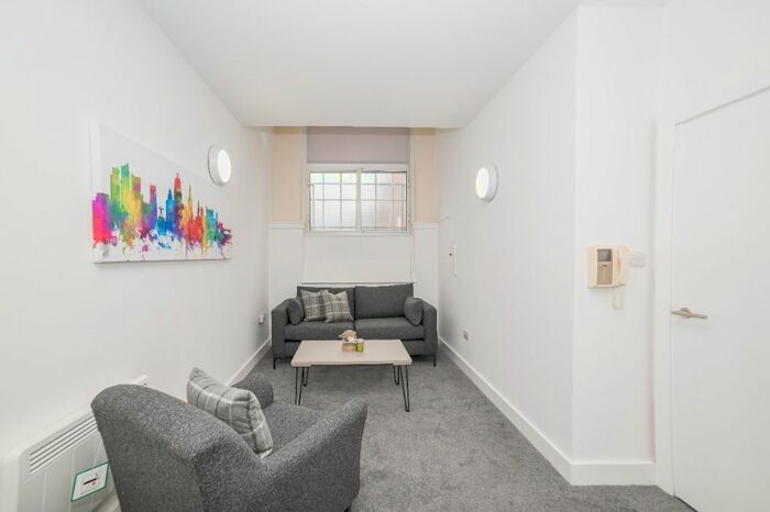 2 Bedroom Flat To Rent In Hartley Road, Radford, Nottingham, NG7