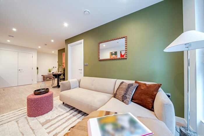 1 Bedroom Apartment To Rent In Uncle Leeds, Whitehall Leeds, LS12