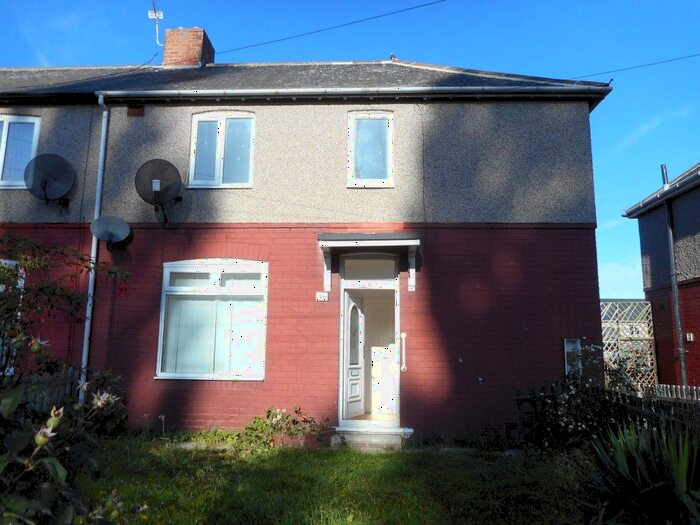 3 Bedroom Semi-Detached House To Rent In Lilac Avenue, Thornaby, Stockton-On-Tees, TS17