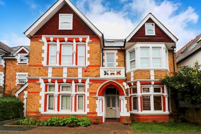 2 Bedroom Flat To Rent In St. Leonards Road, London W13