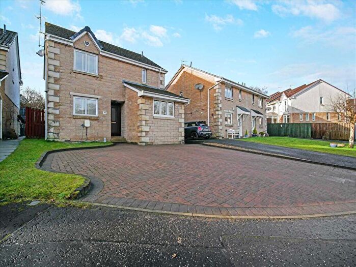4 Bedroom Detached House For Sale In Calderside Grove, Calderwood, East Kilbride, G74