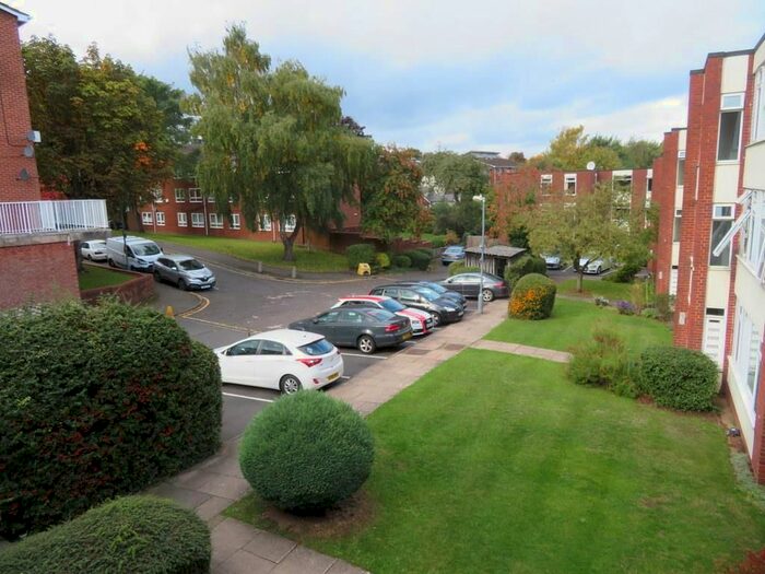 2 Bedroom Flat To Rent In Arden Grove, Edgbaston, Birmingham, B16