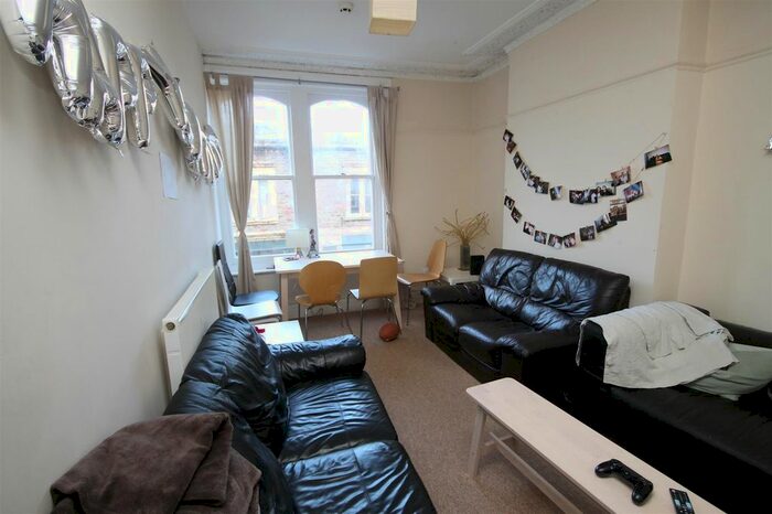 6 Bedroom Flat To Rent In Chandos Road, Redland, Bristol BS6
