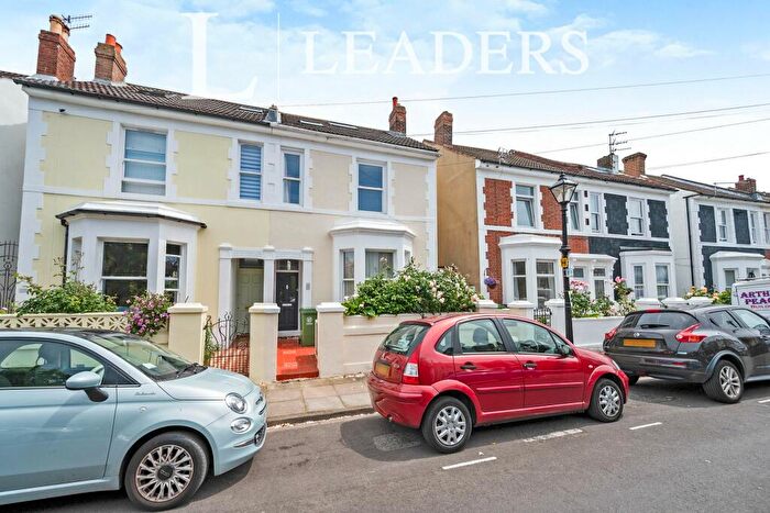 2 Bedroom Apartment To Rent In Chelsea Road, Southsea, PO5