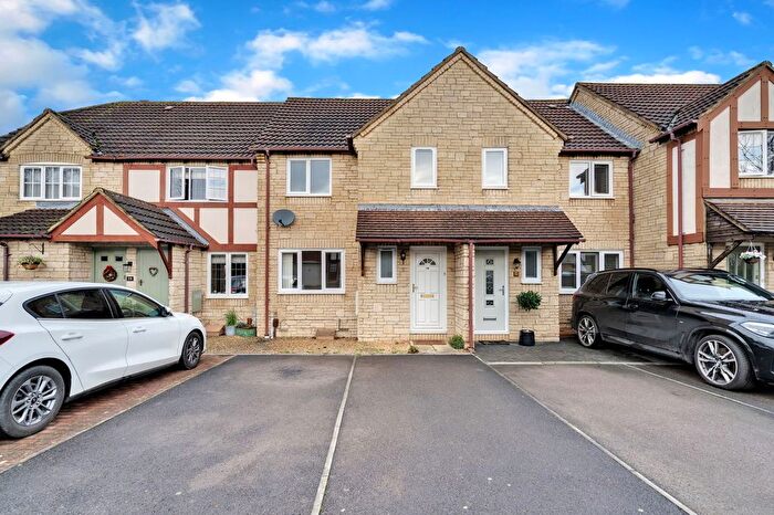 3 Bedroom Terraced House For Sale In Blackberry Grove, Bishops Cleeve, Cheltenham, GL52