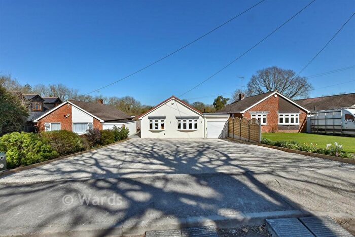 4 Bedroom Detached Bungalow For Sale In Longfield Avenue, Longfield, Kent, DA3