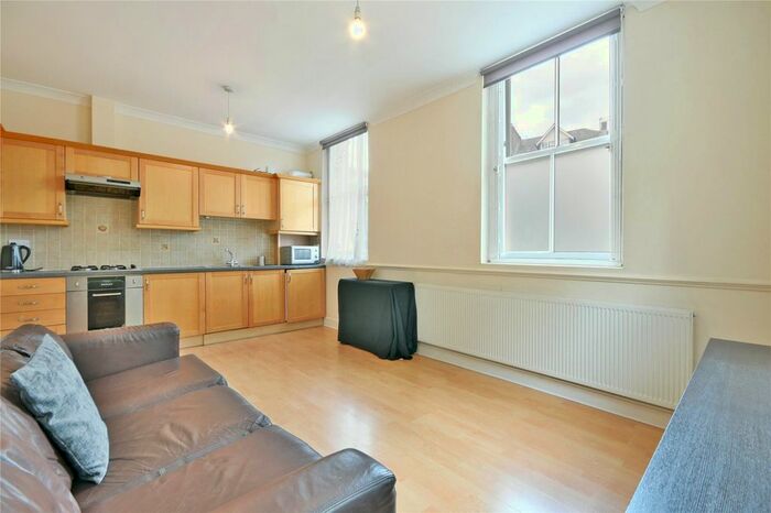 2 Bedroom Flat To Rent In Hawley Road, Camden Town, NW1
