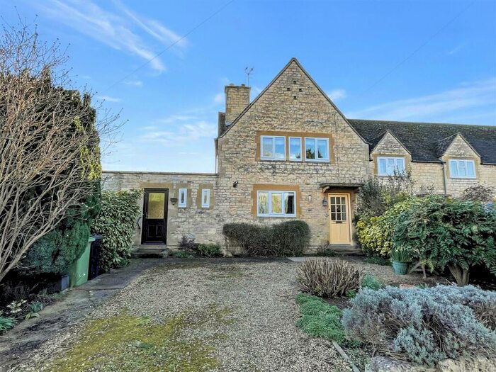 3 Bedroom Semi-Detached House For Sale In Littleworth, Chipping Campden, GL55
