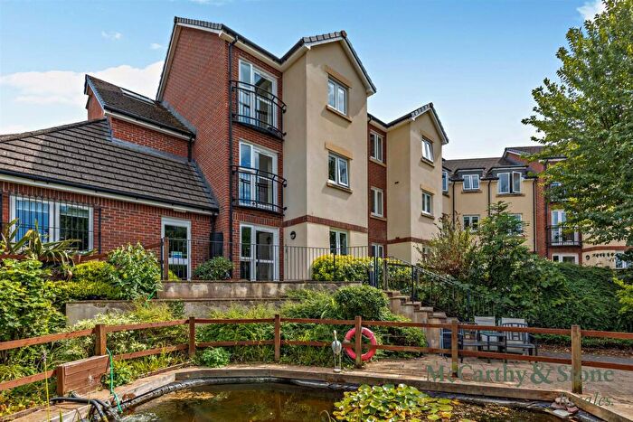 1 Bedroom Apartment For Sale In William Court, Overnhill Road, Downend, Bristol, BS16