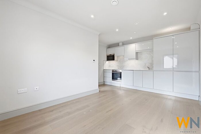 1 Bedroom Flat To Rent In Lower Southend Road, Wickford, SS11