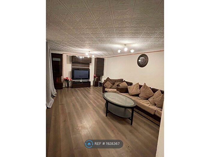 1 Bedroom Flat To Rent In Fountain House, Mitcham, CR4