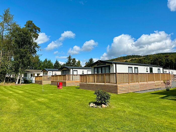 2 Bedroom Park Home For Sale In Peebles, Scottish Borders, EH45