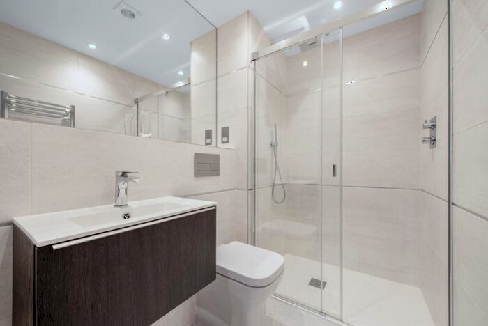 2 Bedroom Apartment To Rent In Furlong Road Bourne End, SL8