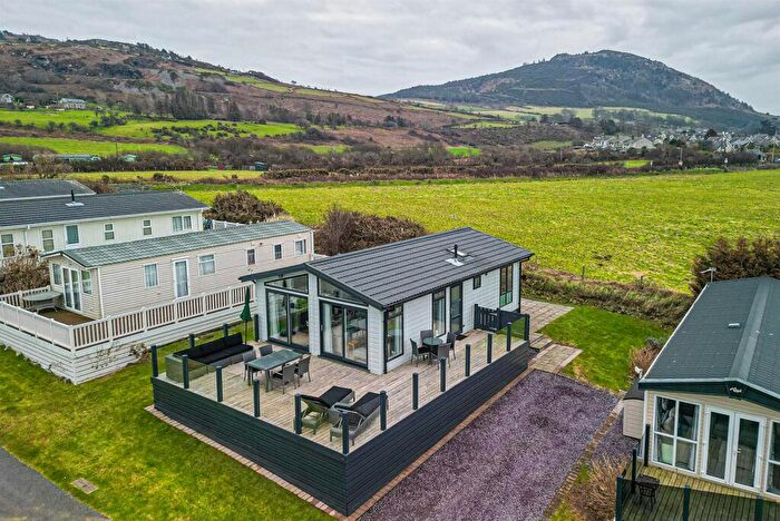 3 Bedroom Chalet For Sale In Aberafon Holiday Park, LL53