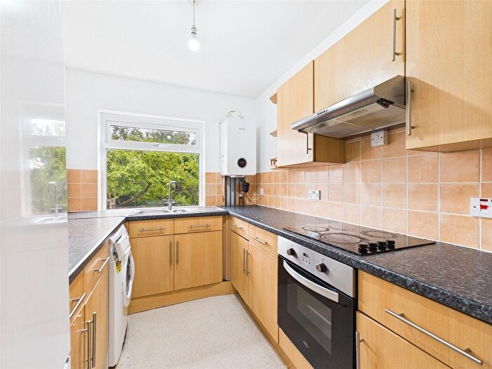 4 Bedroom End Of Terrace House To Rent In Ingham Drive, Coldean, Brighton, BN1