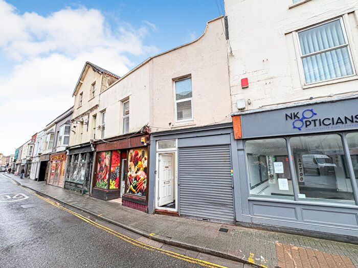 1 Bedroom Flat For Sale In First Floor Flat, Meadow Street, Weston-super-Mare, BS23