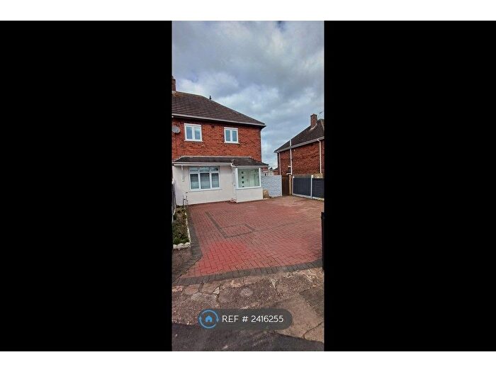 2 Bedroom Semi-Detached House To Rent In Rivington Crescent, Stoke-On-Trent, ST6