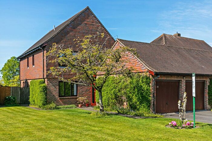 4 Bedroom Detached House For Sale In Fairfax Close, Winchester, SO22