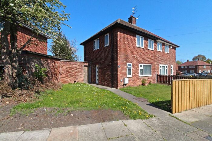 3 Bedroom Semi-Detached House For Sale In Glendale Avenue, Blyth, NE24