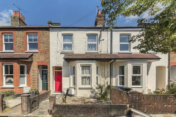 1 Bedroom Flat To Rent In Glenfield Road, London W13