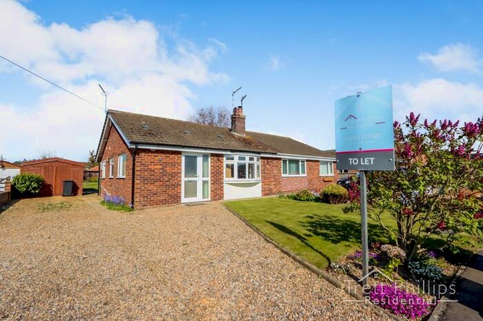 2 Bedroom Semi-Detached Bungalow To Rent In Thorn Road, Catfield, Great Yarmouth, NR29