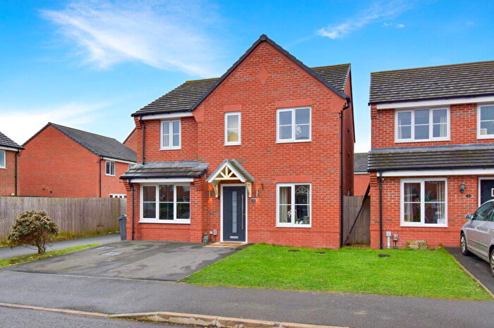4 Bedroom Detached House For Sale In Terrier Grove, Leyland, PR25