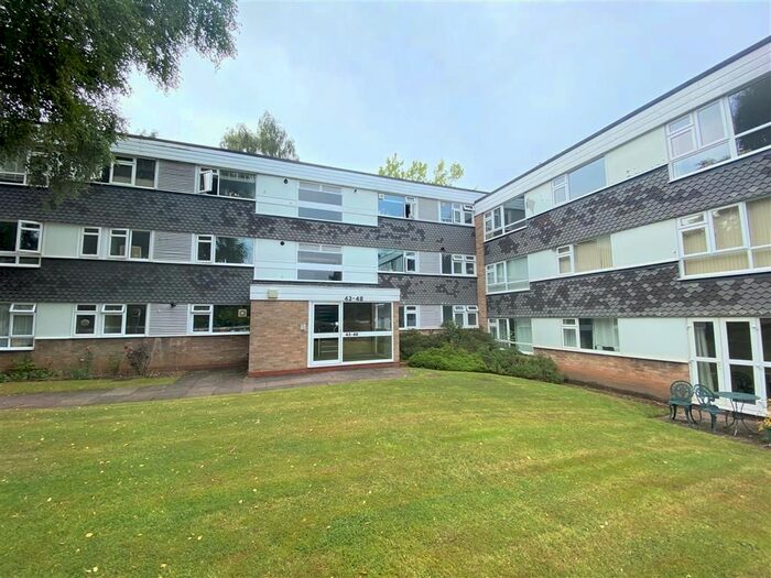 2 Bedroom Flat To Rent In Farquhar Road, Edgbaston, Birmingham, B15