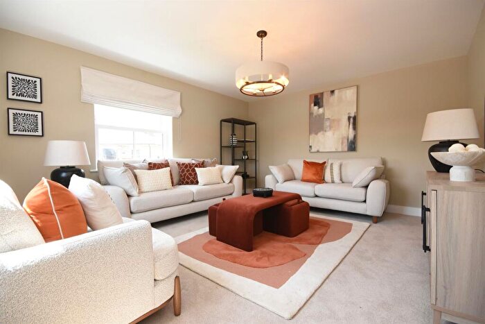 4 Bedroom Detached House For Sale In Small Acres, Hatfield Peverel, Chelmsford, CM3